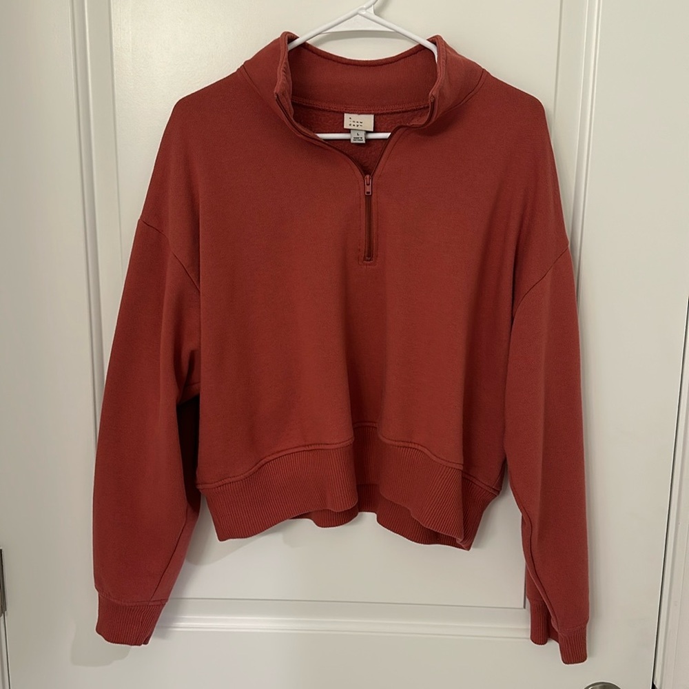 Red/pink quarter zip up